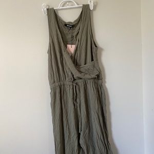 MISS GUIDED JUMPSUIT